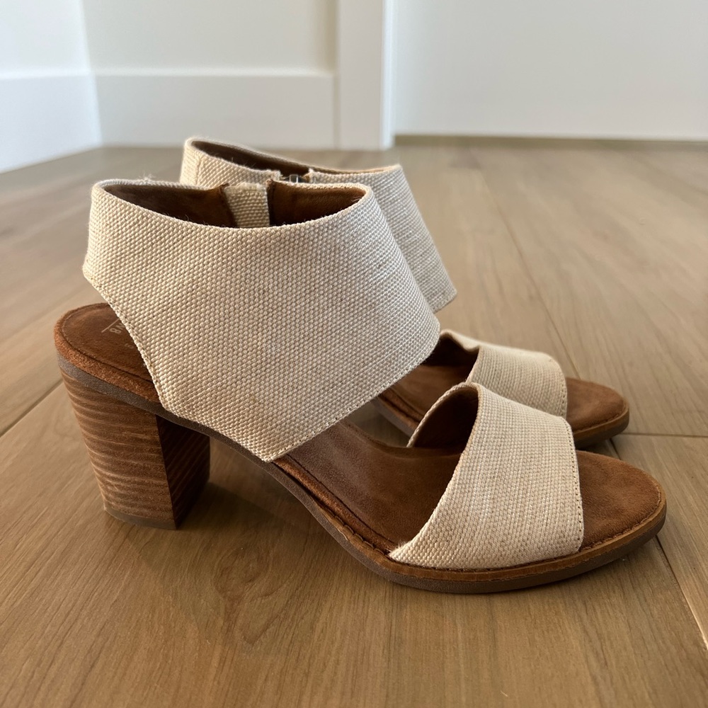 Toms Majorca Cutout Sandal